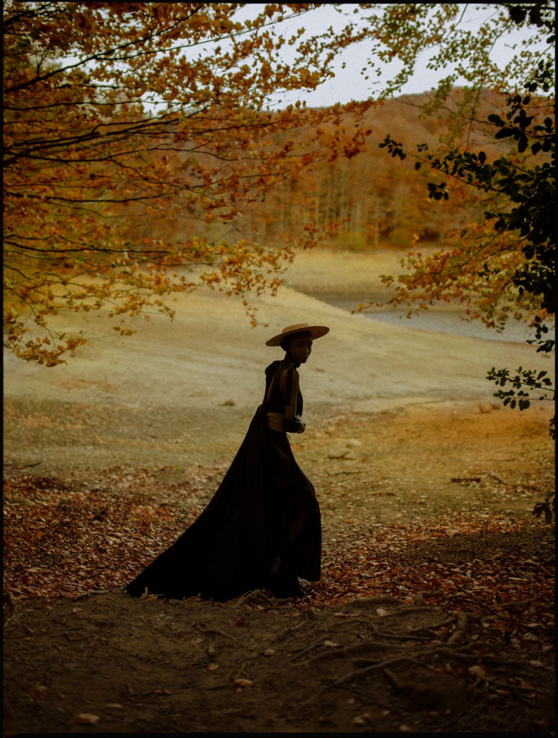 Vestido negro reportaje editorial